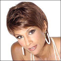 bj402_daisy_by_beverly_johnson.jpg